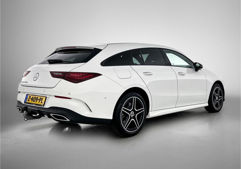 Mercedes-Benz Cla shooting brake 250 e amg plug-in hybride amg line | night