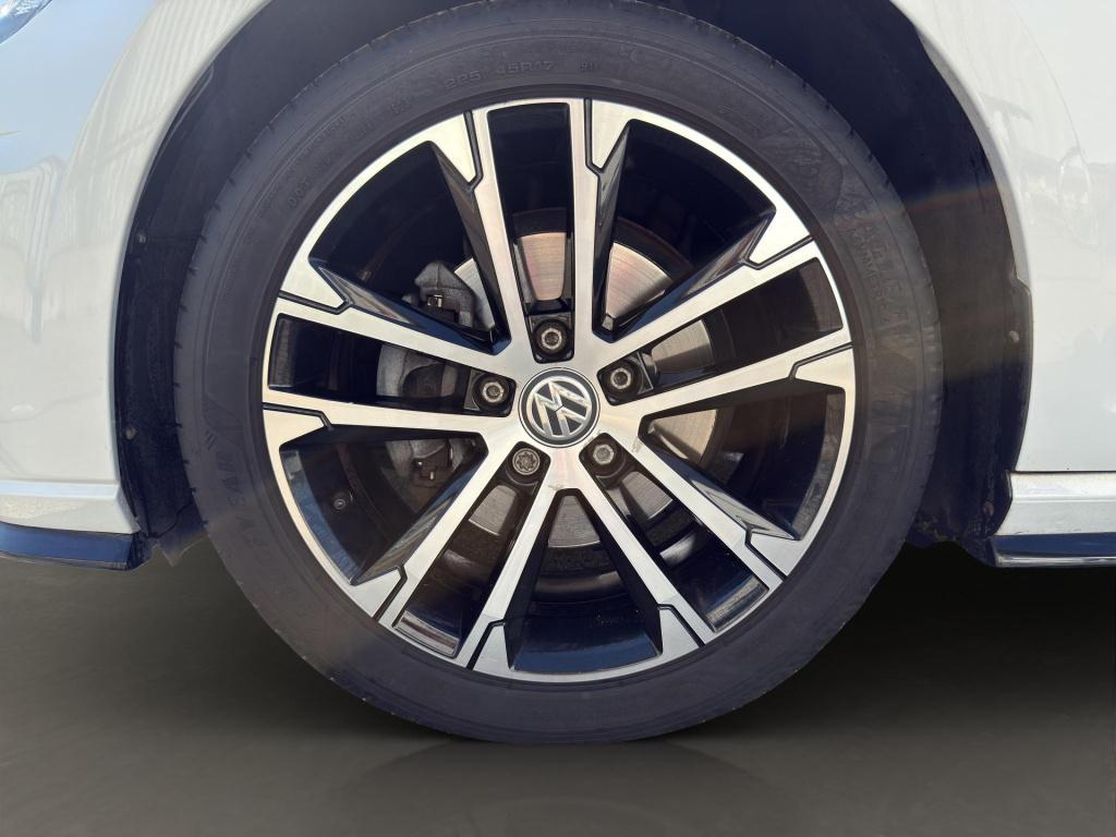 Volkswagen Golf 1.5 tsi highline business r pano | stoel/stuur verwarming |