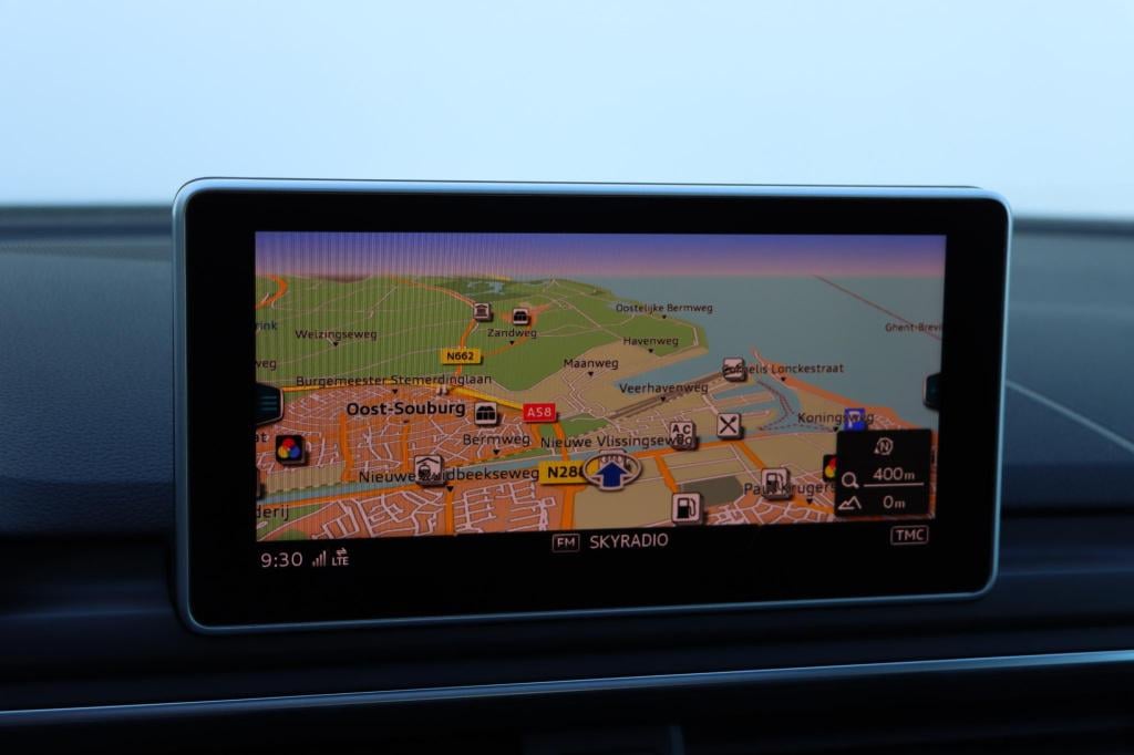 Audi A4 avant 40 tfsi sport s line 190pk s tronic trekhaak | pano | navi