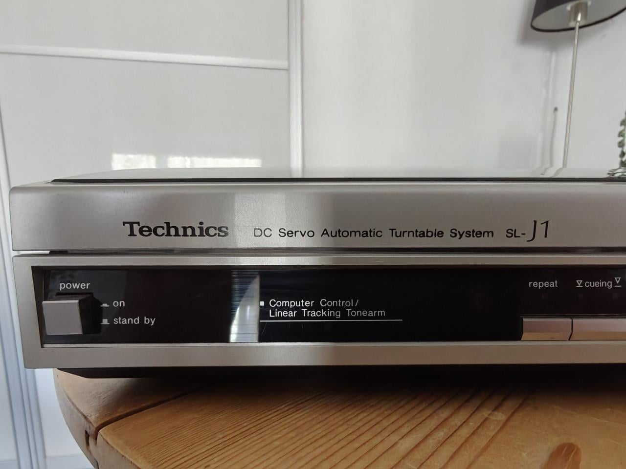 Technics SL-J1 Platenspeler Linear- vol automaat