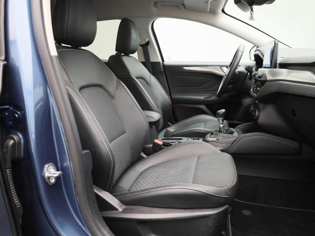 Ford Focus clipper 1.0i ecoboost mhev 114kw titanium winterpack | b&o sound