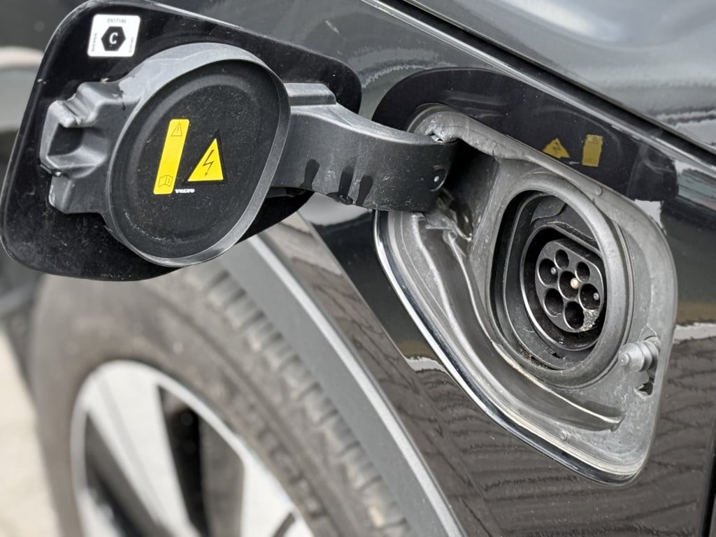 Volvo XC40 t4 211pk recharge plus| adap.cruise| leder| camera| elek.stoelen