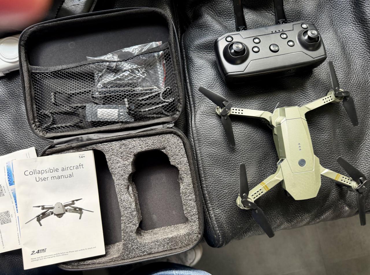 Drone met camera extra accu en reserve onderdelen