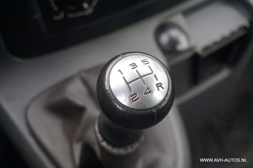 Peugeot Expert 229 1.6 hdi l2h1 dubbel cabine