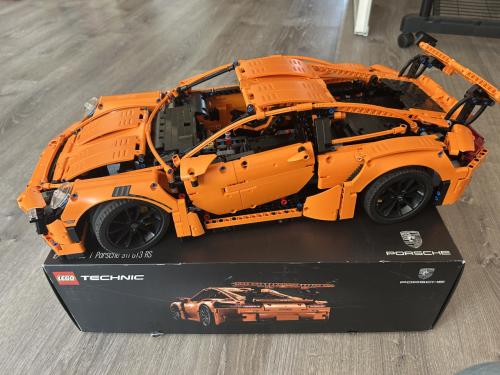 Lego Technic Supercar 42056 – Porsche 911 GT3 RS