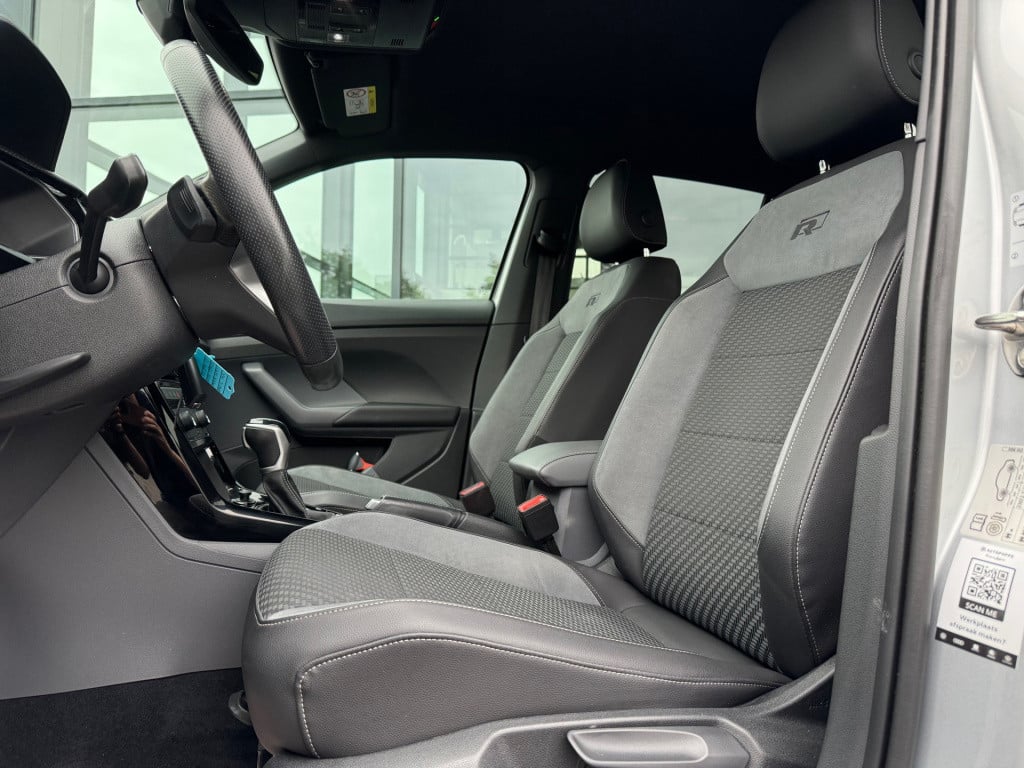 Volkswagen T-cross 1.0 tsi r-line * carplay * camera * 18 inch * nap