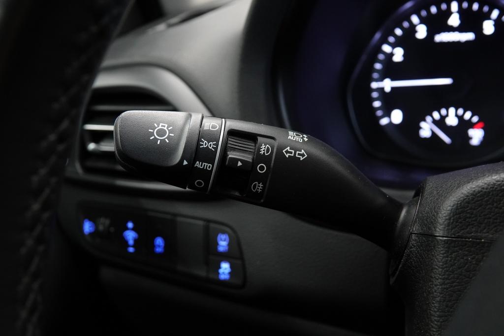 Hyundai I 30 1.0 t-gdi mhev | stoelverw. | camera | carplay |