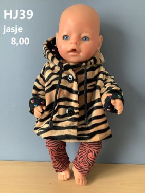 Baby born / babyborn jasje . Opbrengst KiKa. Poppenkleertjes.