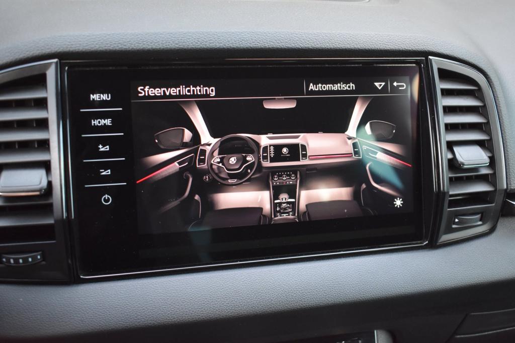 Skoda Karoq 1.5 tsi act sportline | trekhaak | steel grey | adaptieve cruis