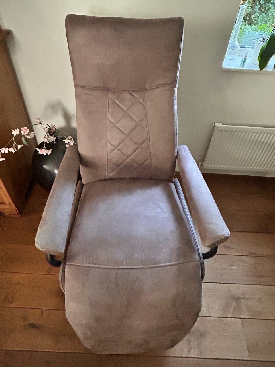 Te koop elektrische draai en relaxfauteuil met accu!!🌺