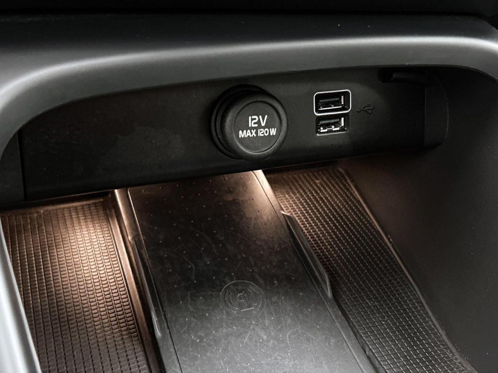 Volvo XC40 1.5 t4 plug-in hybrid plus bright | automaat | apple carplay / a