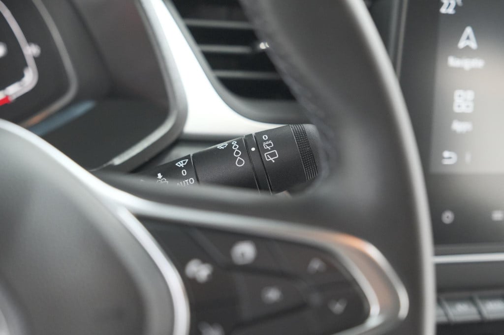 Renault Captur 1.6 e-tech full hybrid 145 techno | trekhaak | navigatie | p
