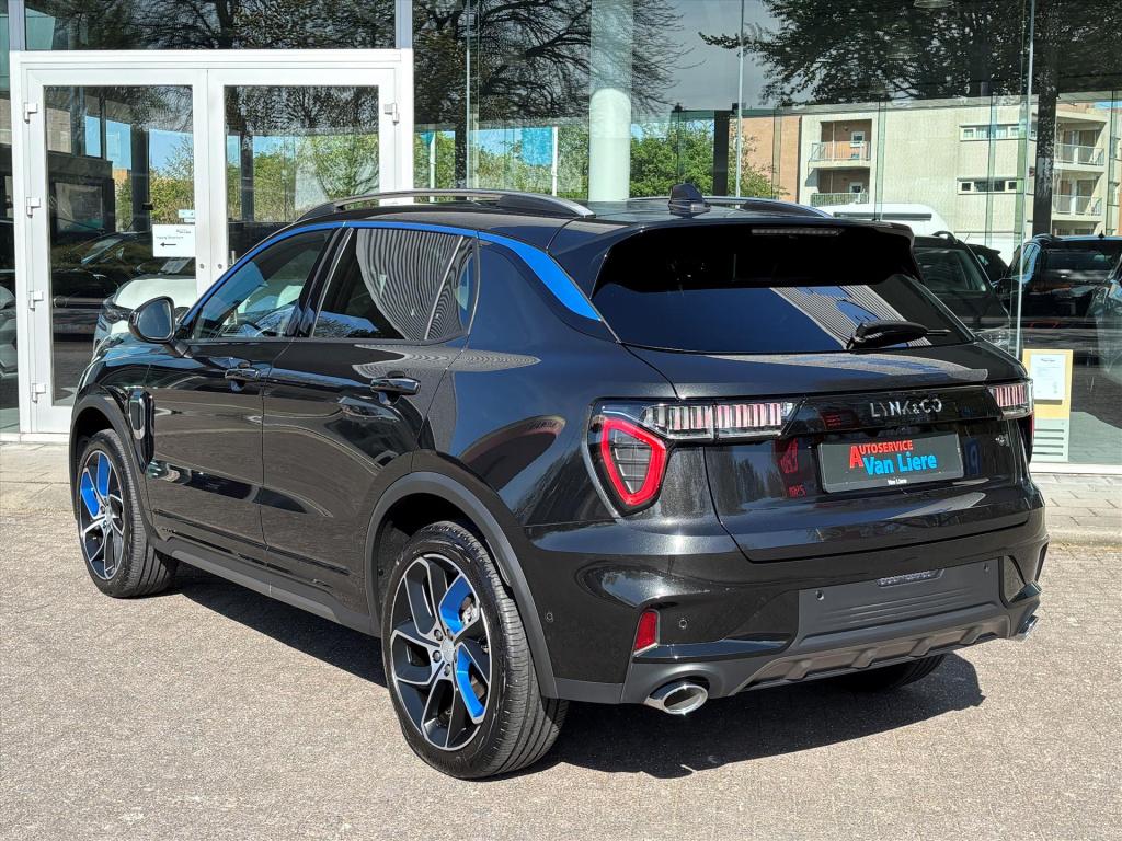 Lynk & Co 01 1.5td 261pk phev 7dcth| schuifdak|navi|my'24| 1e eigenaar| rij