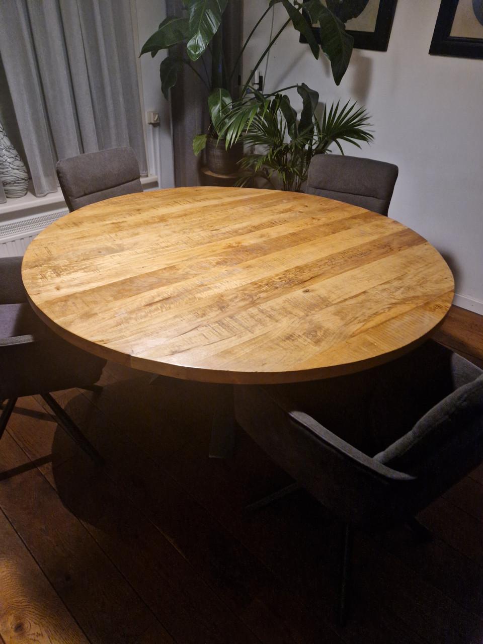 Eettafel mangohout