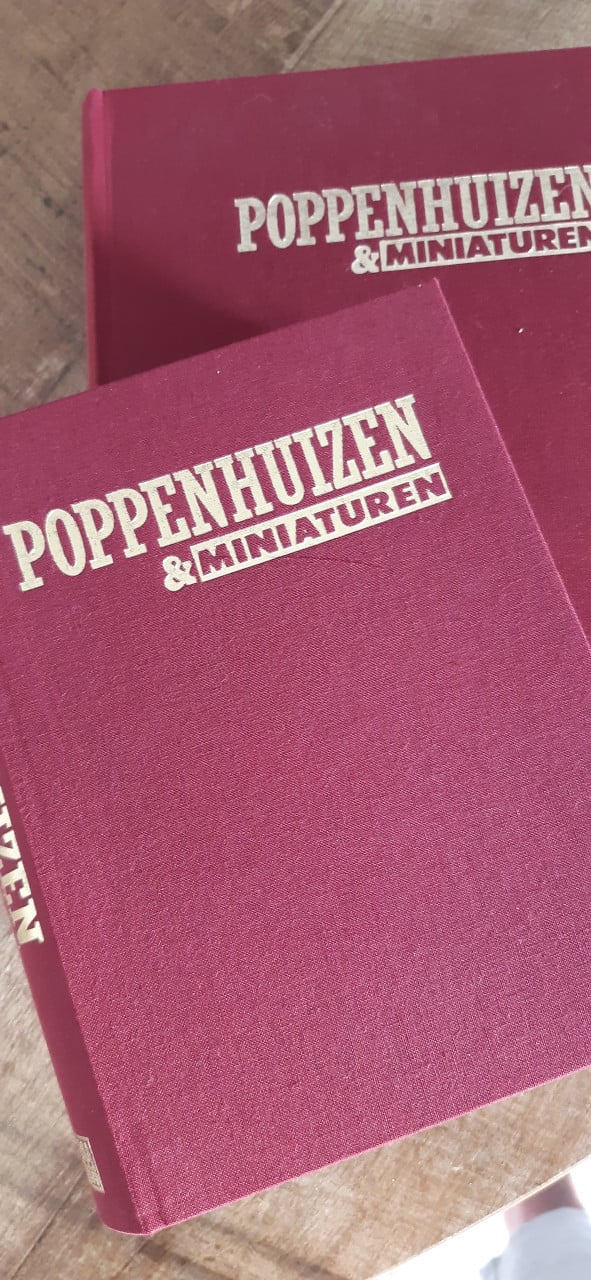 Poppenhuizen en miniaturen tijdschriften