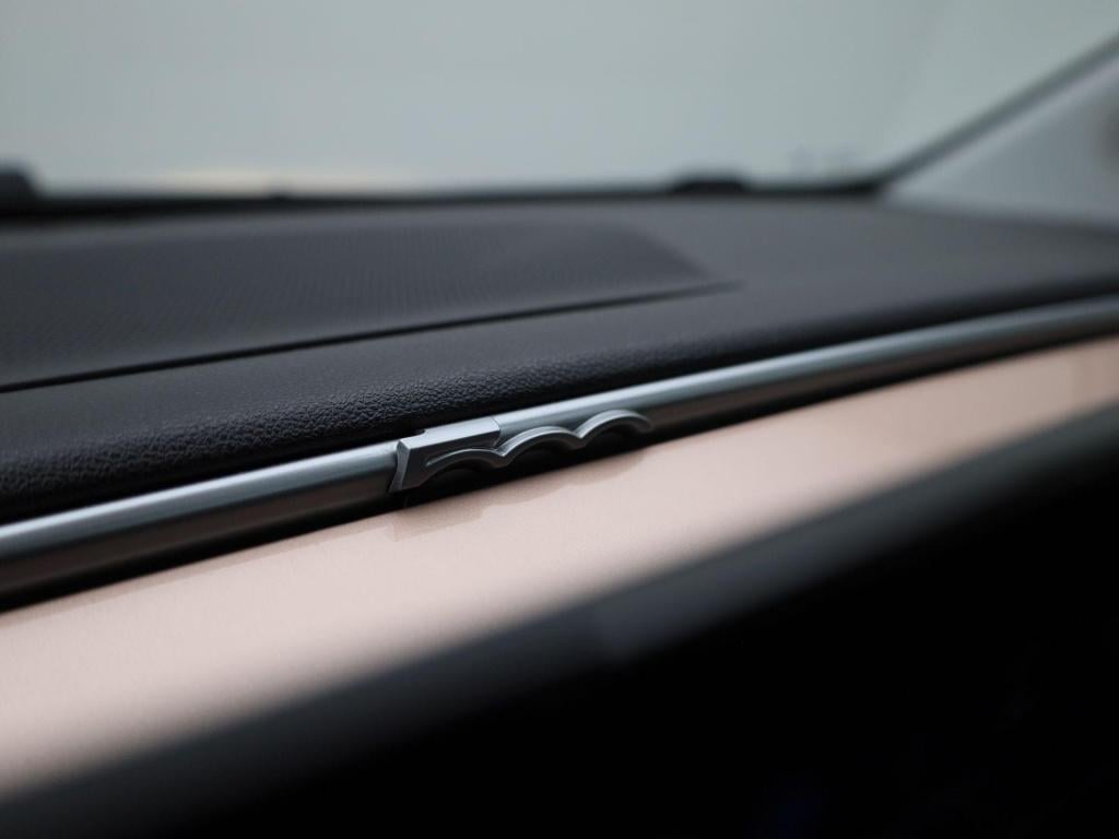 Fiat 500e icon 42 kwh | panoramadak | apple carplay / android auto | climat