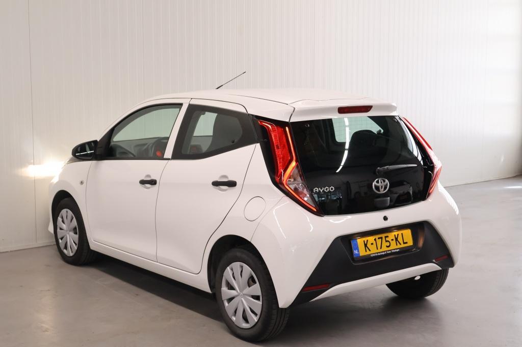 Toyota Aygo 1.0 vvt-i x-fun