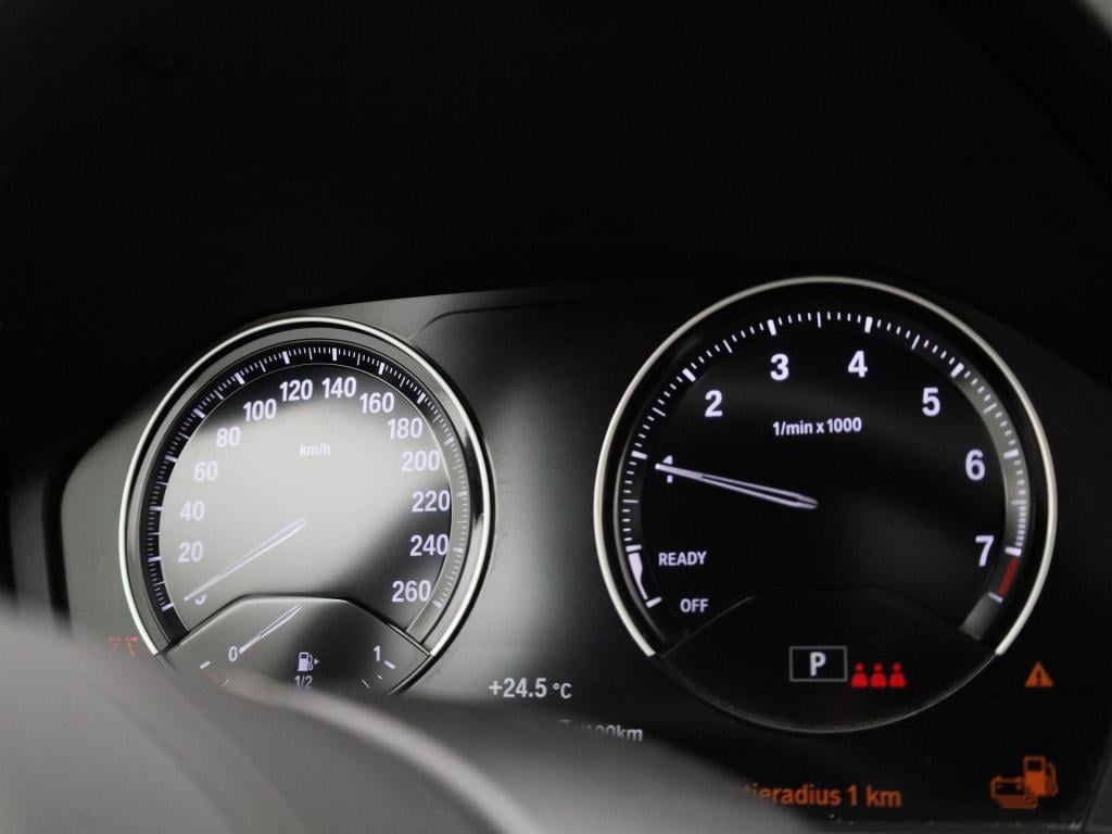 BMW X1 xdrive25e executive | m-sport | panoramadak | harman kardon | sfeerv