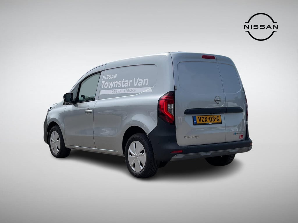 Nissan Townstar tekna l1 45 kwh nissan townstar tekna l1 45 kwh