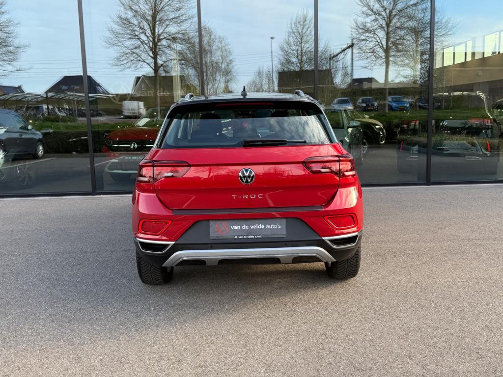 Volkswagen T-roc 1.5 tsi 150pk dsg style | navigatie | standkachel | camera