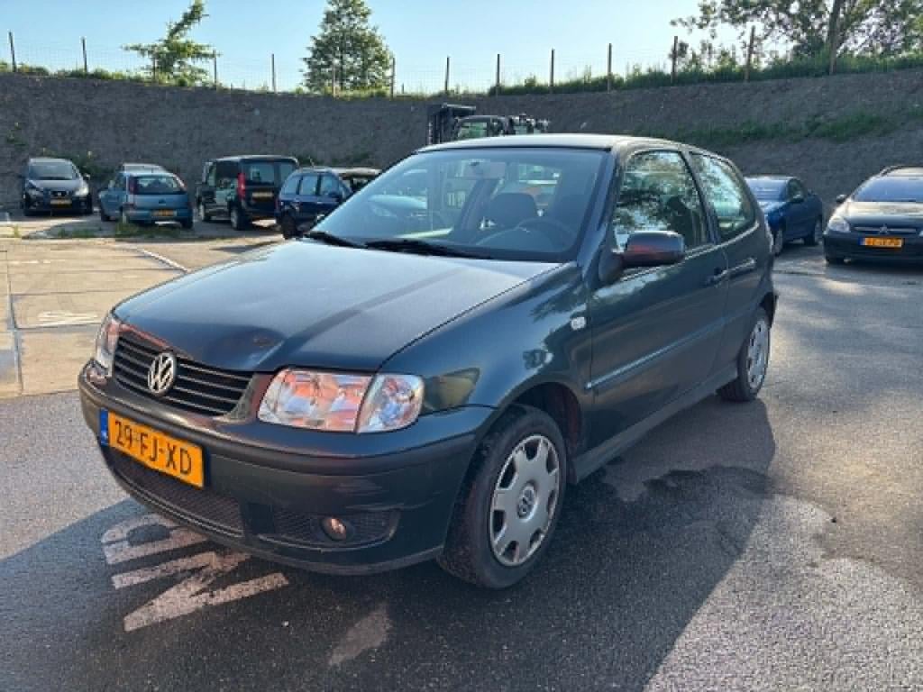 Volkswagen Polo 1.4-16v trendline