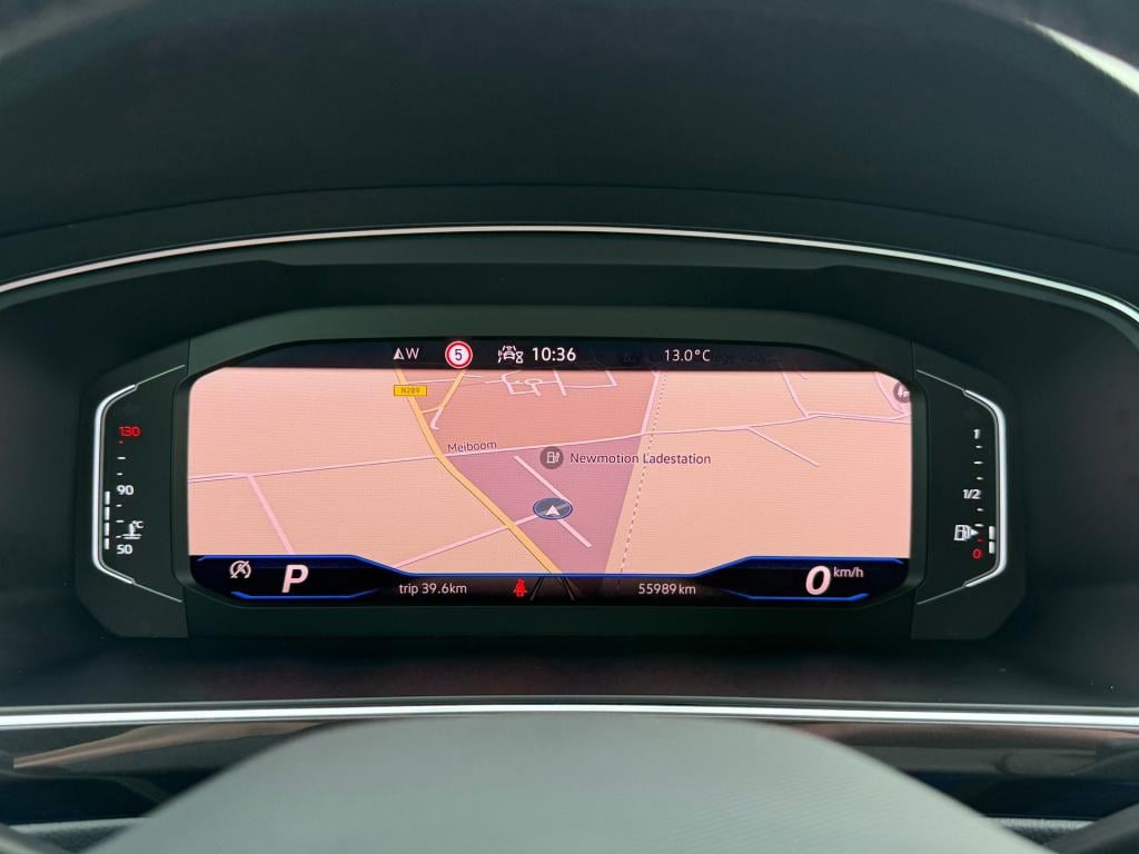 Volkswagen Tiguan 1.5 tsi r-line business+