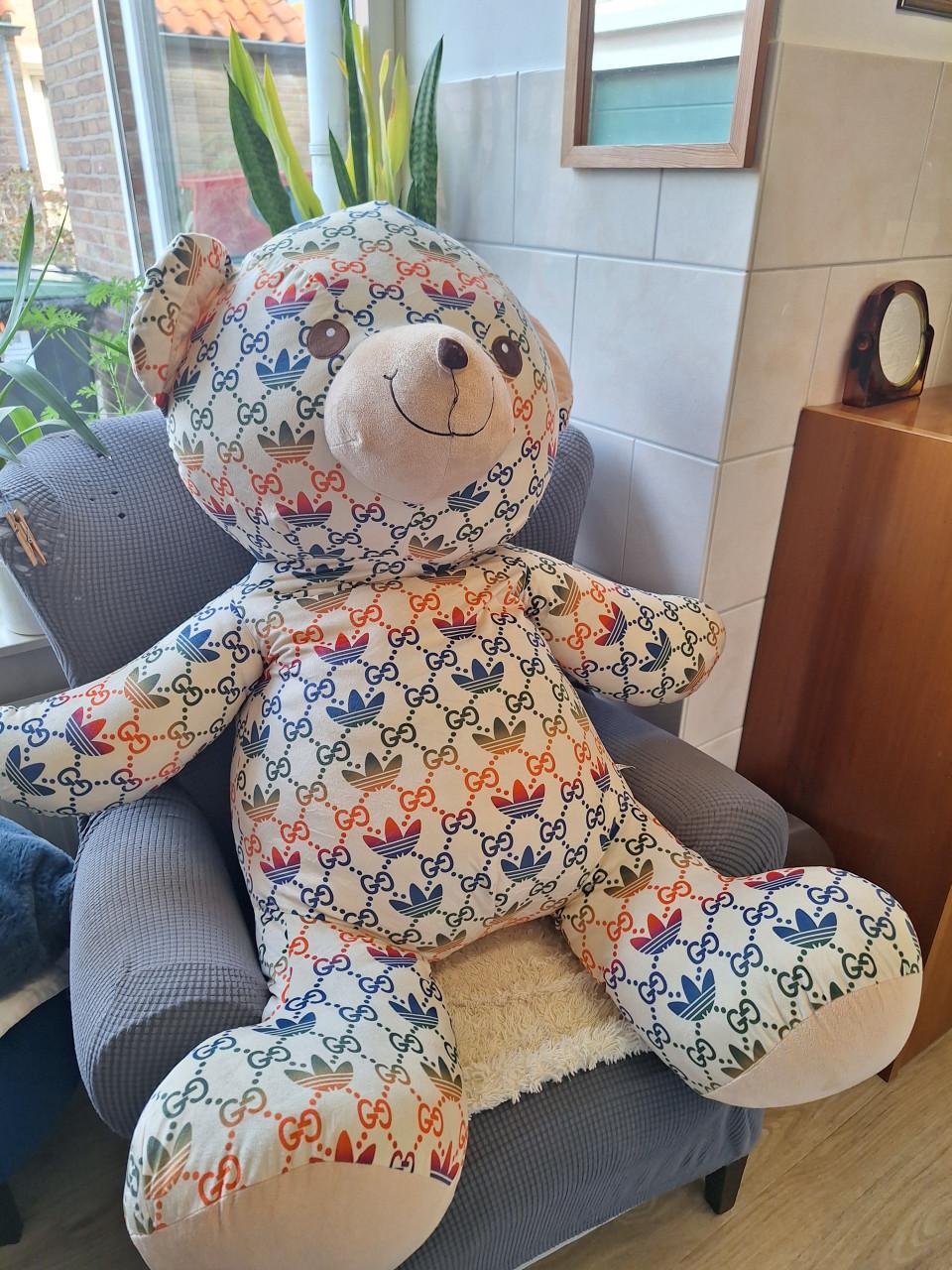 Kraamkado nodig? Supergrote knuffelbeer