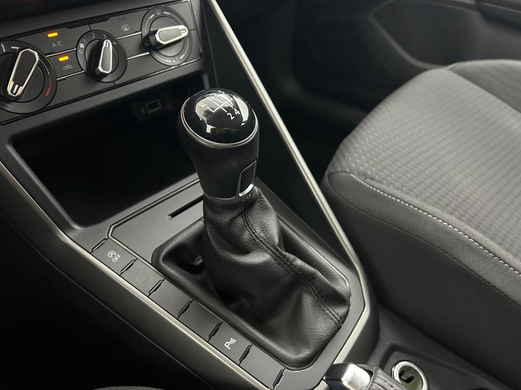 Volkswagen Polo occasion 1.0 mpi trendline | grijs | tweedehands volkswagen