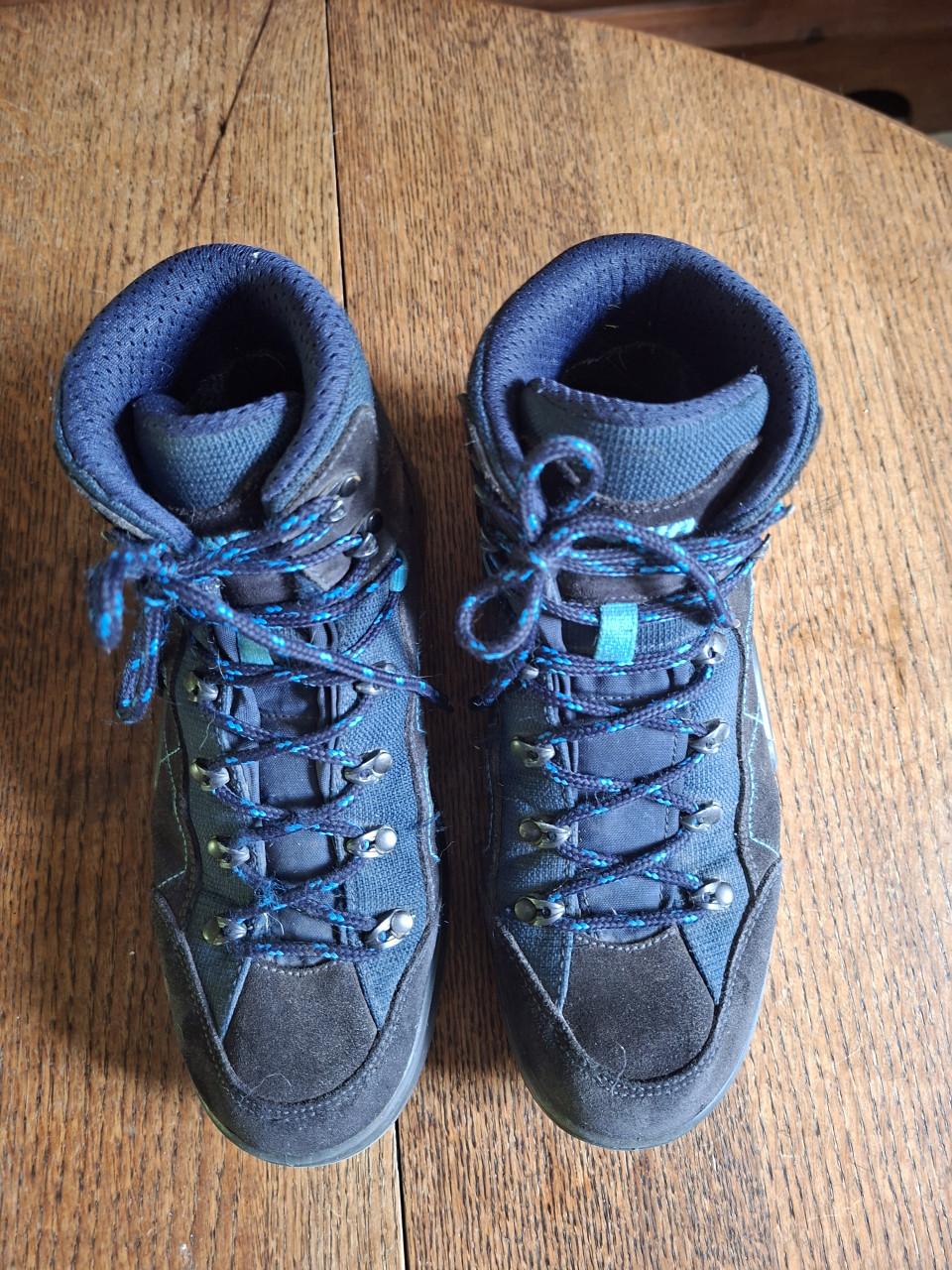 Lowa wandelschoenen maat 39