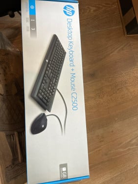 Nieuwe hp C2500 toetsenbord en muis set bedraad