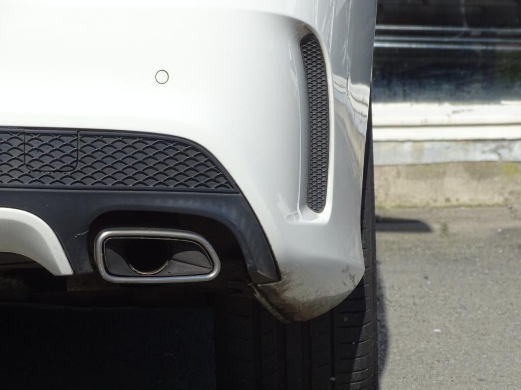 Mercedes-Benz Cla shooting brake 180 orangeart edition amg pakket