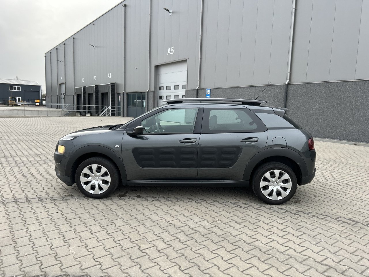 Citroen C4 Cactus 1.2 PureTech/GARANTIE/CRUISE CONTR/CAMERA/
