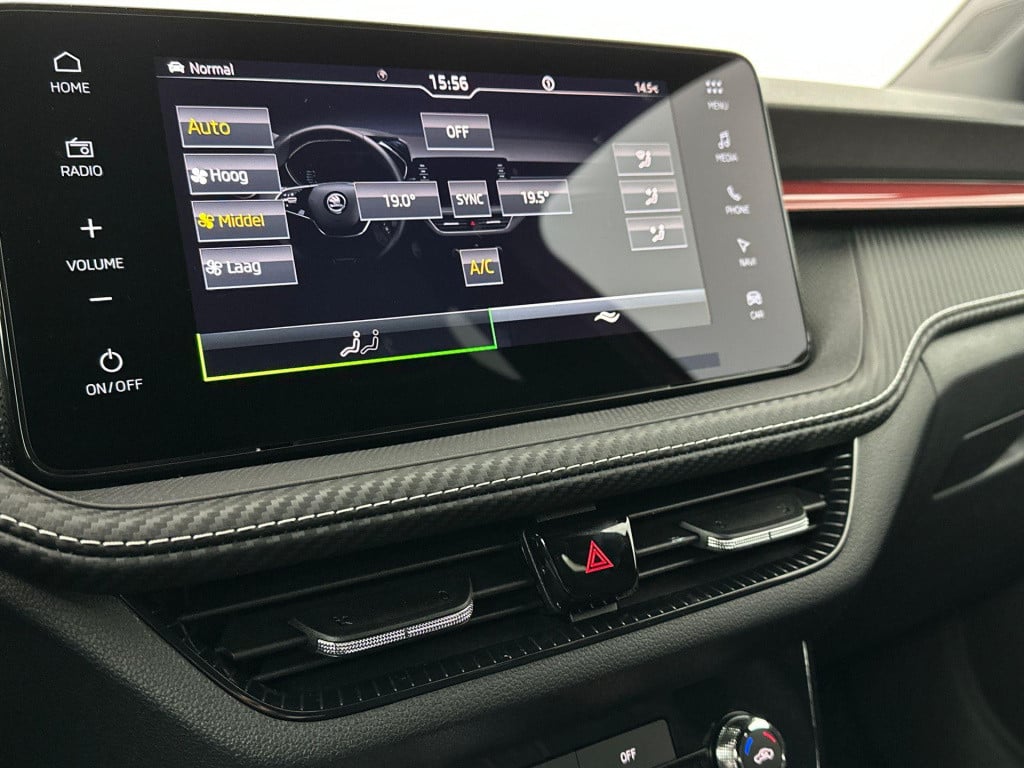 Skoda Fabia 1.0 tsi monte carlo navigatie - 17 inch lm