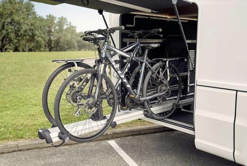 Fietsendrager voor in de camper-garage van Thule