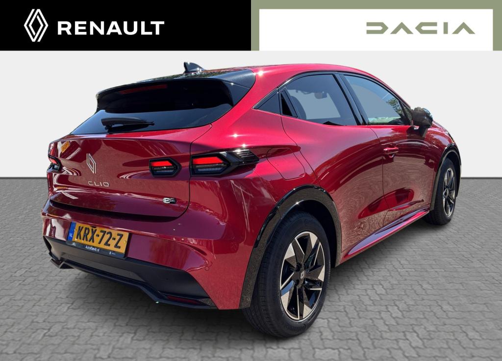 Renault Clio 1.8 hybrid 160 techno