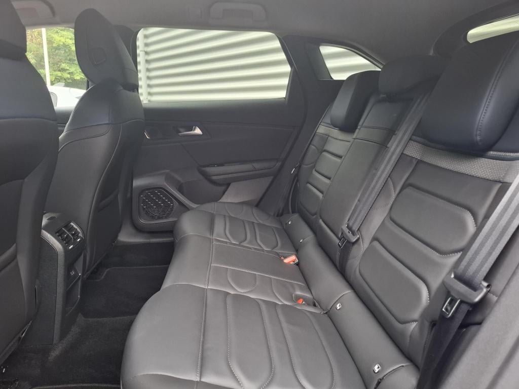 Citroen C5 X 130 eat8 automaat business plus leder/clim/nav/cam