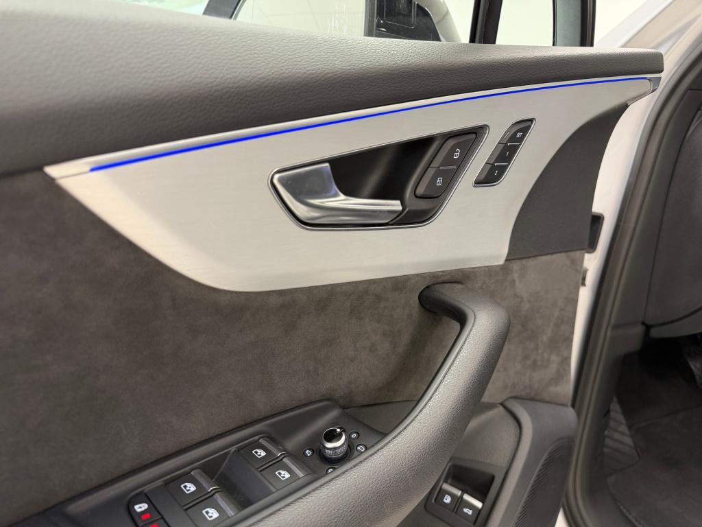 Audi Q7 60 tfsi e quattro competition panoramadak | b&o | rs stoelen | nigh