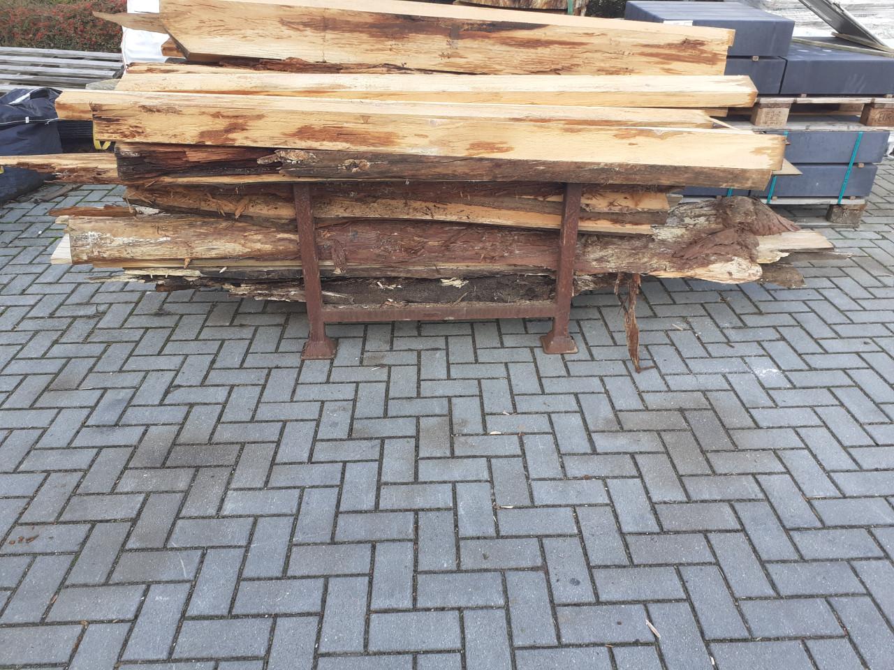 Bok kachelhout voor gratis     is gereserveerd