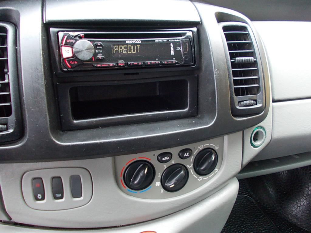 Renault Trafic 1.9 dci l2/h1 dc dubbele cabine airco