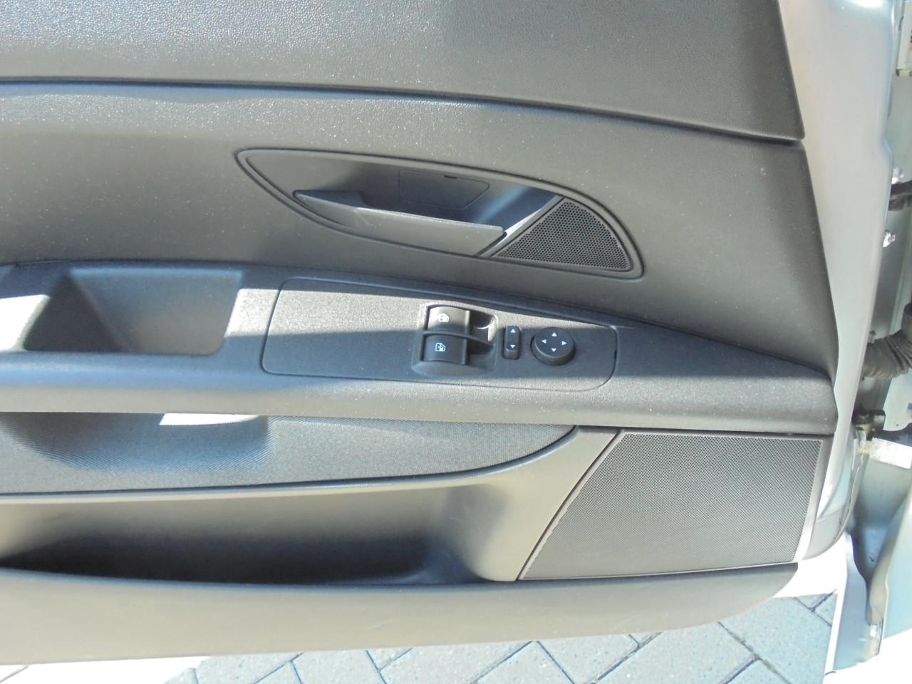Grande Punto 1.2 – 16V Active slechts 70.660 Km !!! met N.A.P Apk.Mei 2027