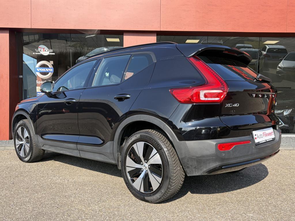 Volvo XC40 1.5 t4 plug-in hybrid plus dark