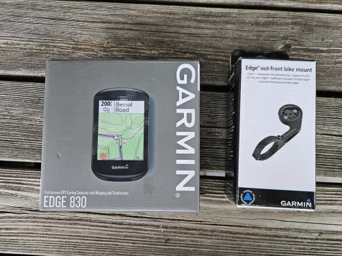 Garmin Edge 830 GPS met speedsensor