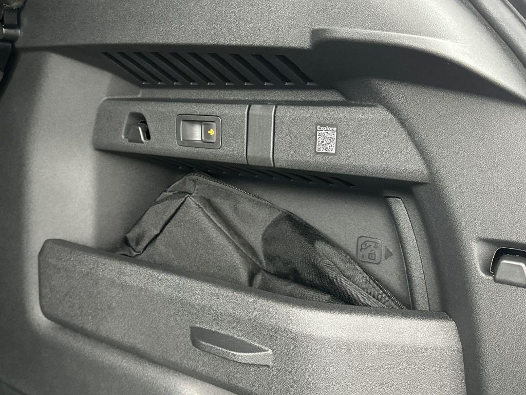 Skoda Elroq business edition elektromotor 150 kw / 204 pk suv