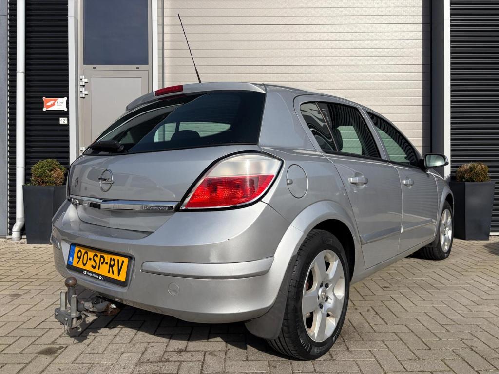 Opel Astra 1.6 edition/2e eigenaar/airco/cruise control/lichtmetaal/trekhaa