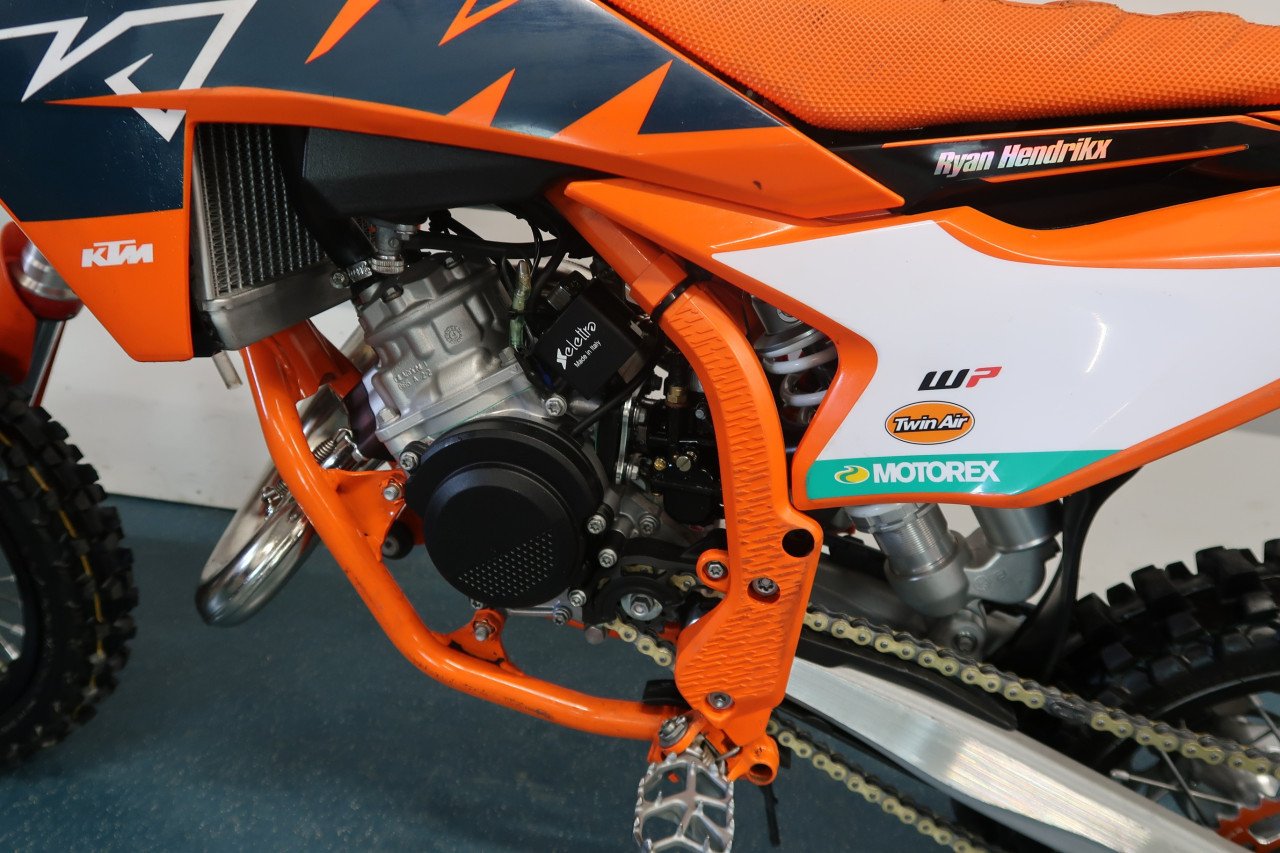 KTM 50SX Factory Edition 2025 als nieuw