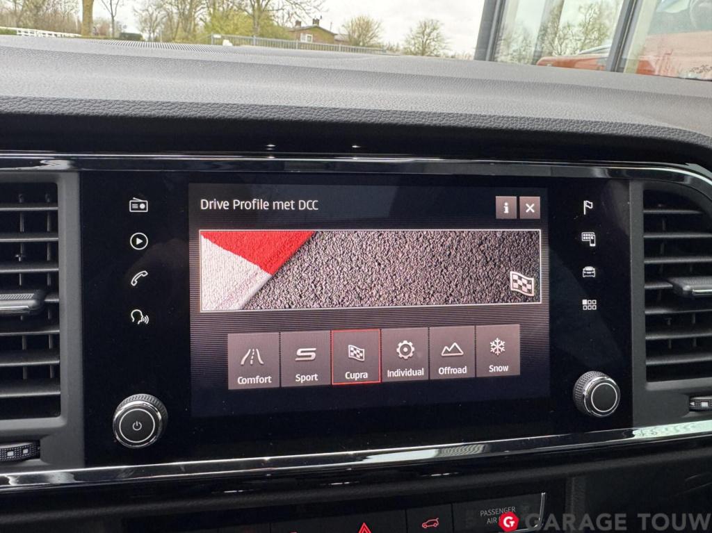 Cupra Ateca 2.0 tsi 4drive brembo, acc, beats, 360, maxton