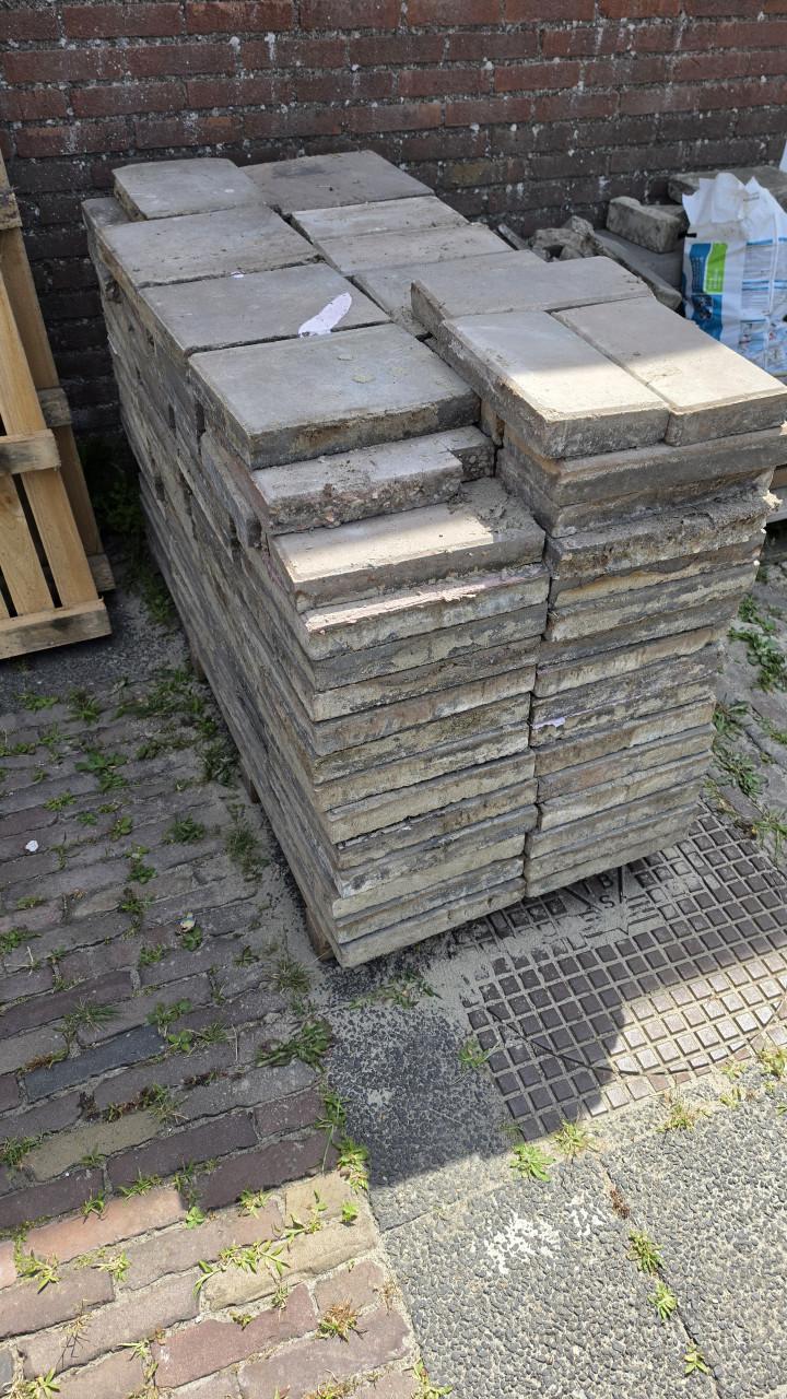 Gratis 30x30 tegels 9m2