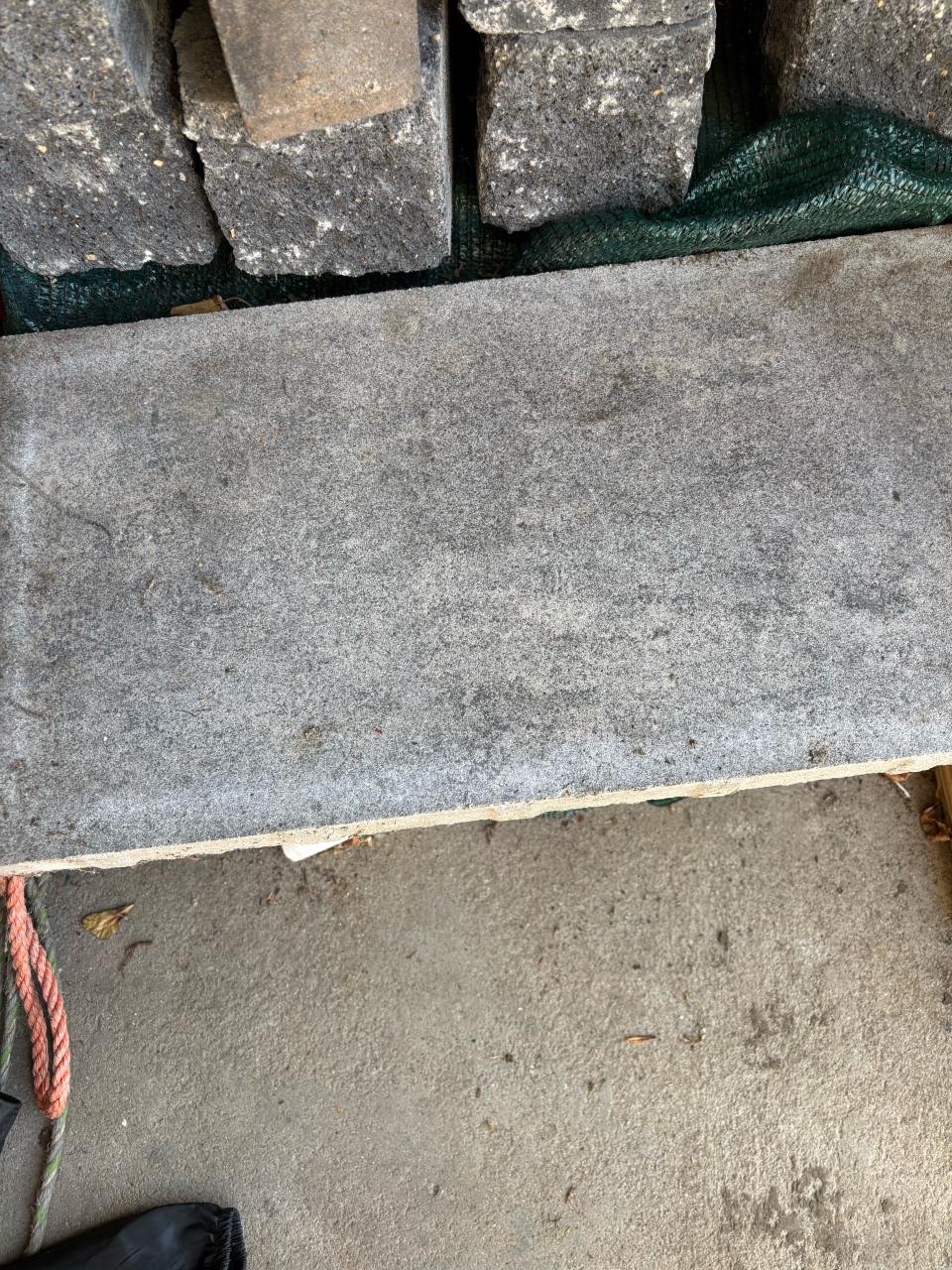 GRATIS, 10 tuintegels 30 x 60