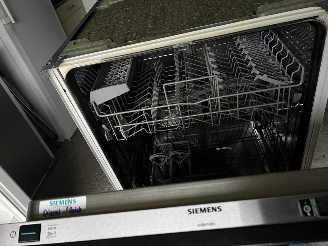 SIEMENS Volledig Geïntegreerde inbouw Vaatwasser SL64m361eu