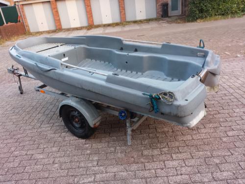 Motorboot